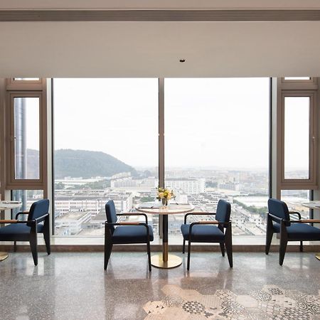 Hilton Garden Inn Shenzhen Airport,Enjoy 24-Hour One Way Free Delivery From Hotel To Shenzhen Baoan Airport On The Hour Buitenkant foto