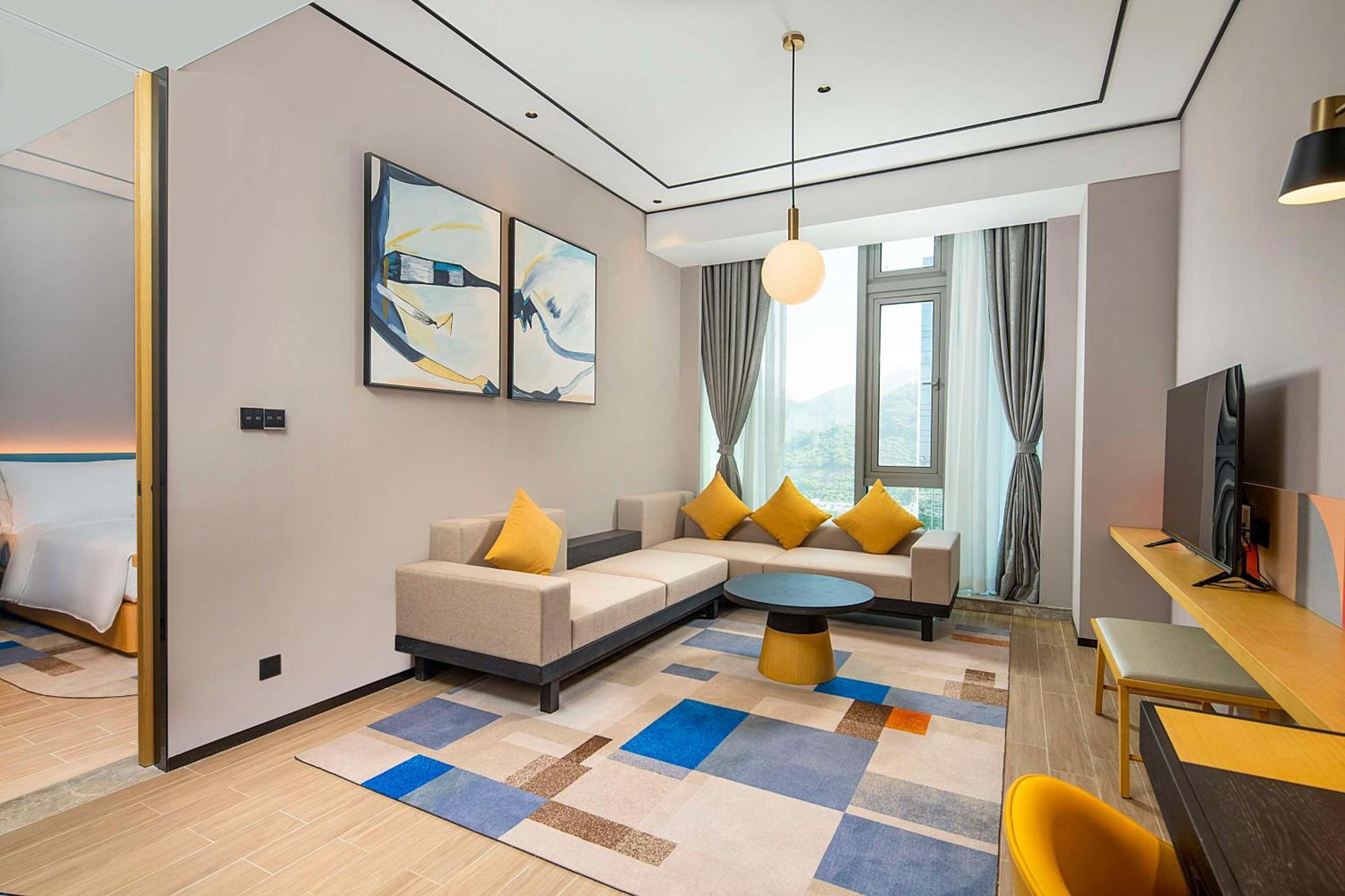 Hilton Garden Inn Shenzhen Airport,Enjoy 24-Hour One Way Free Delivery From Hotel To Shenzhen Baoan Airport On The Hour Buitenkant foto