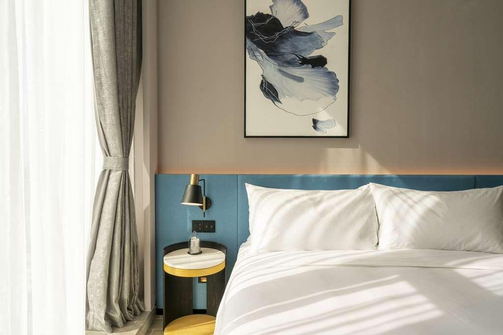 Hilton Garden Inn Shenzhen Airport,Enjoy 24-Hour One Way Free Delivery From Hotel To Shenzhen Baoan Airport On The Hour Kamer foto